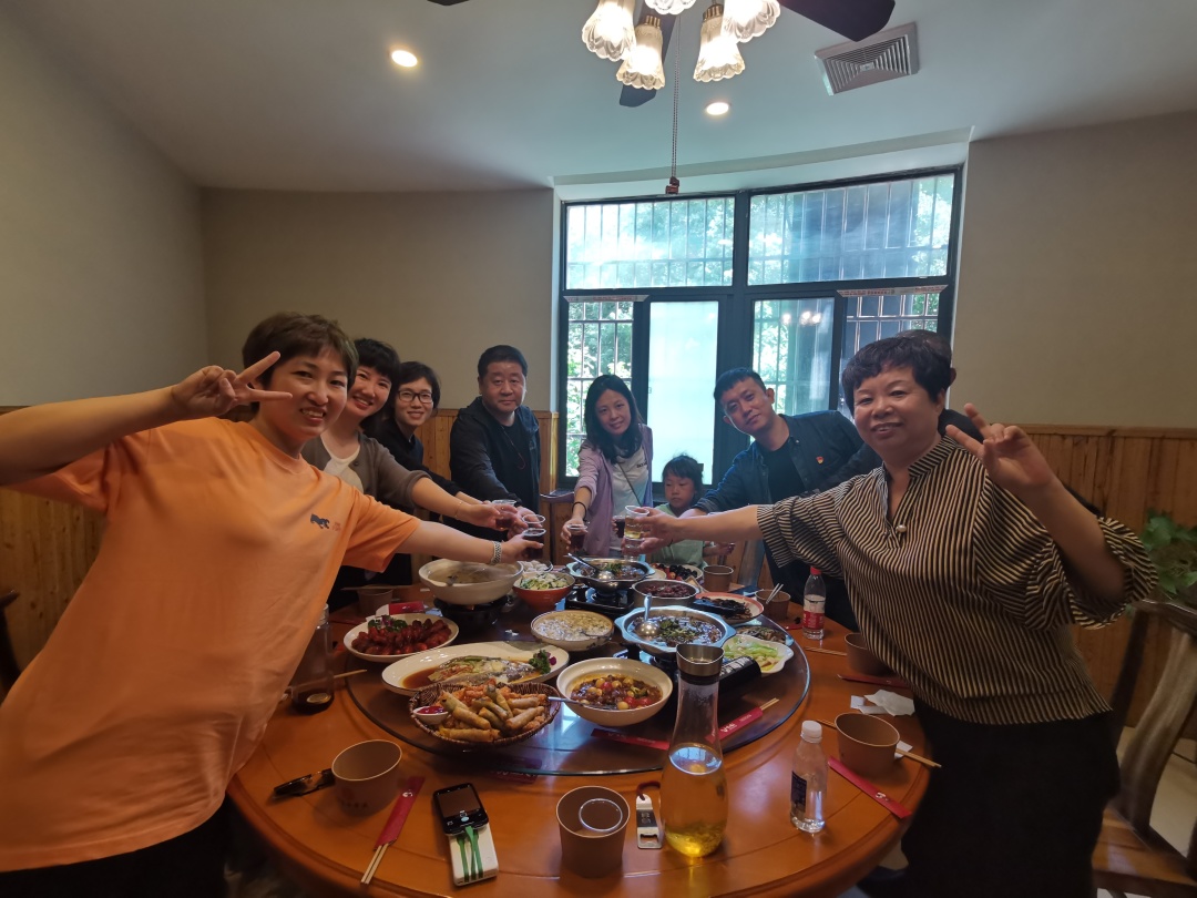 171309vo7pbggc7bgg3d1c.jpg