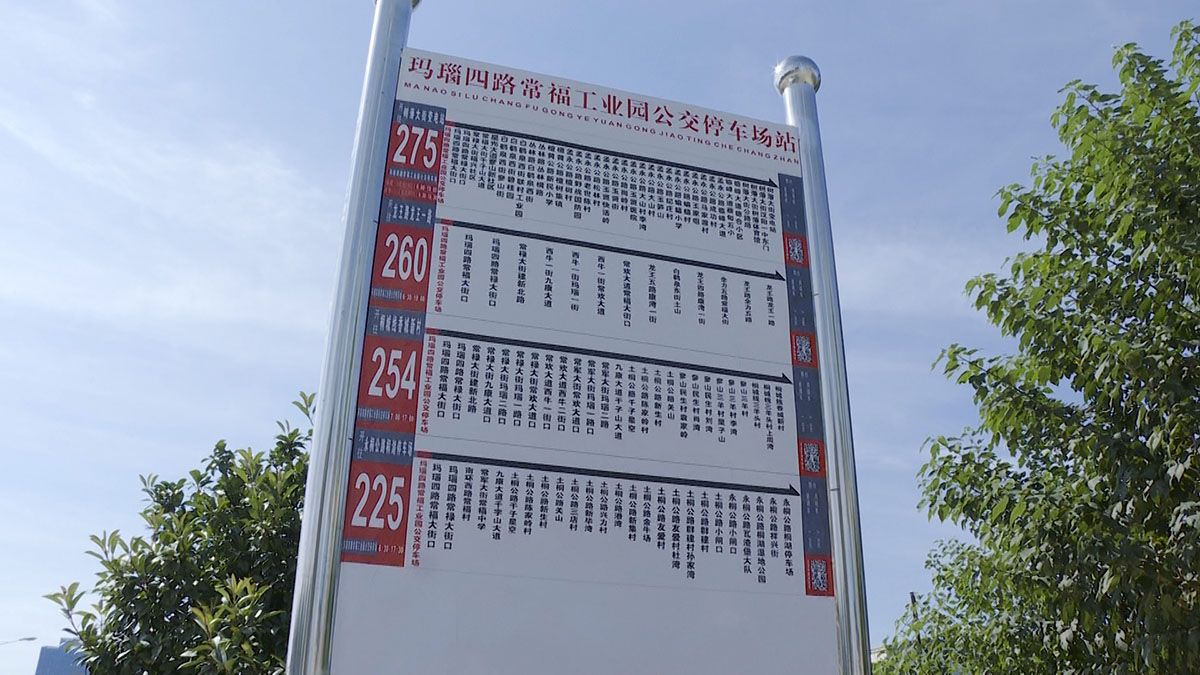 151624g4uda2v214322v6s.jpg