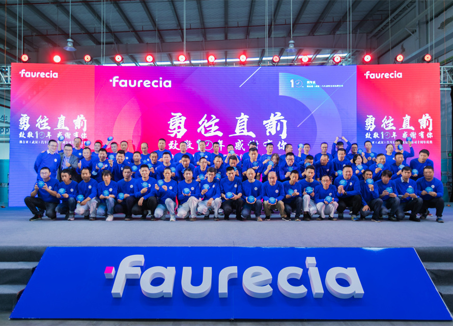 164634kj5xlpv33h3ueuop.jpg