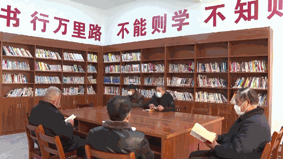 165347h9ksrcaknukp555p.gif