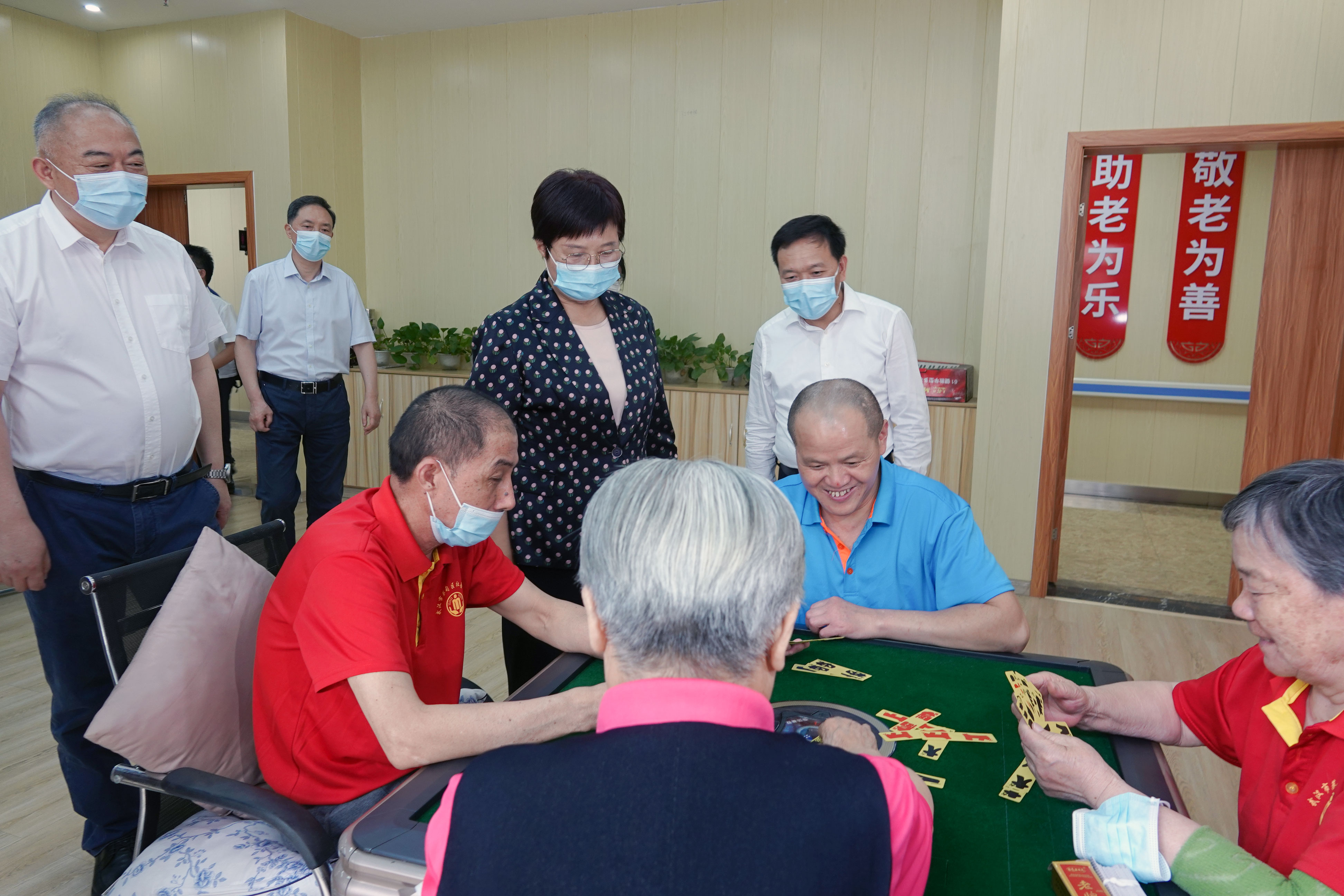 095532zffqm800scdd0mqq.jpg
