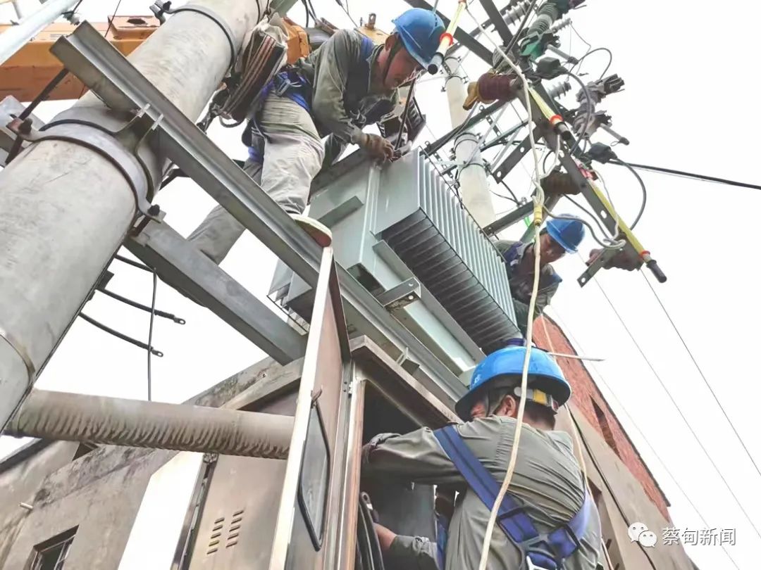 202948kzw9psm40slt5lcm.jpeg
