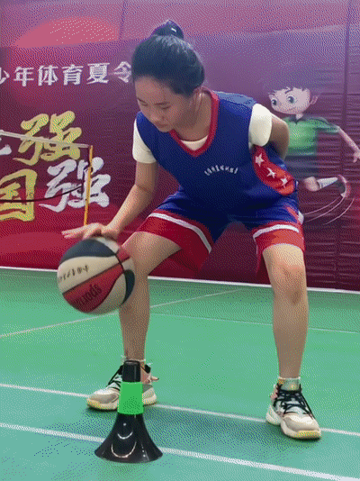 094641j440zgzt0t3ofg4f.gif