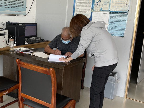 093947kzn5svum2uuuuysz.jpg