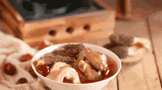140135wyxjy5n5jjalzd4a.gif