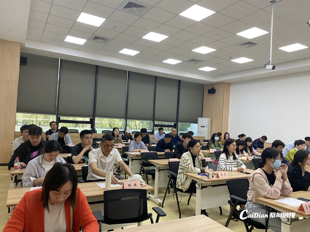 125304ofi9j3zs3uxv909j.jpg