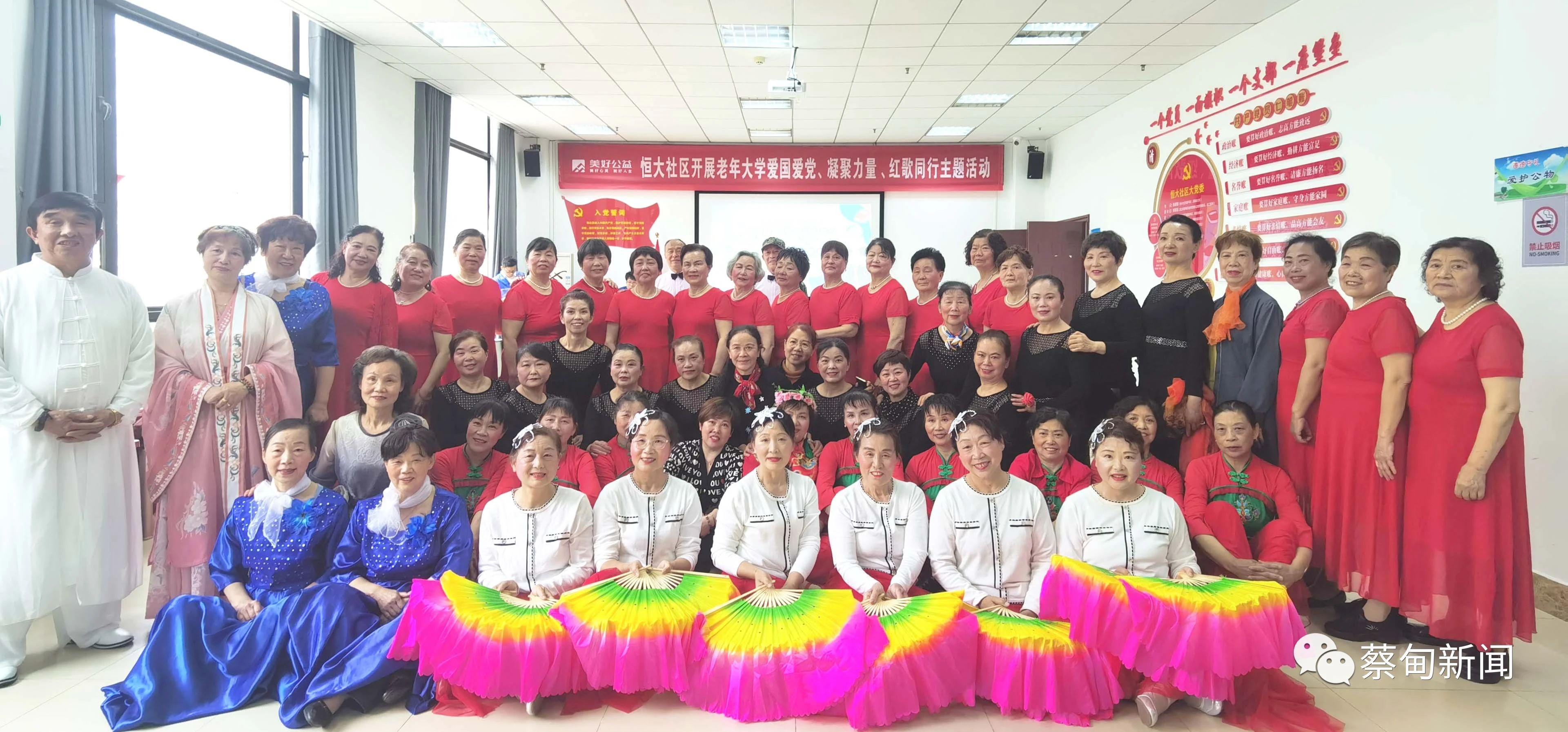 141044busm598x4a655s50.jpeg