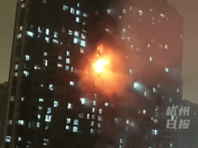 120021nkanamcnrns8xak1.gif