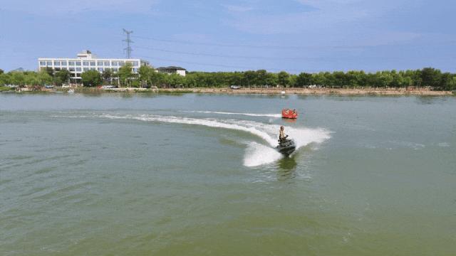 135008hbyyt6xbpt6bxxxp.gif