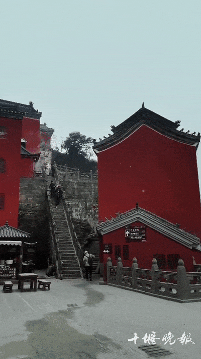 162230qisukzyygefjyyzw.gif