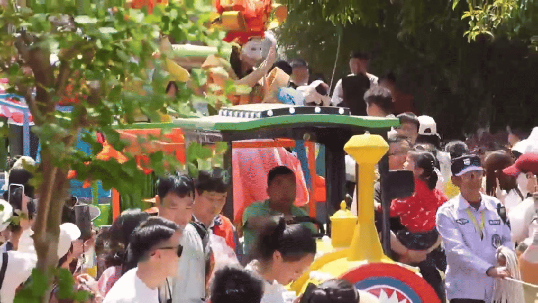 185636ycpcbk5nup3yt3ct.gif