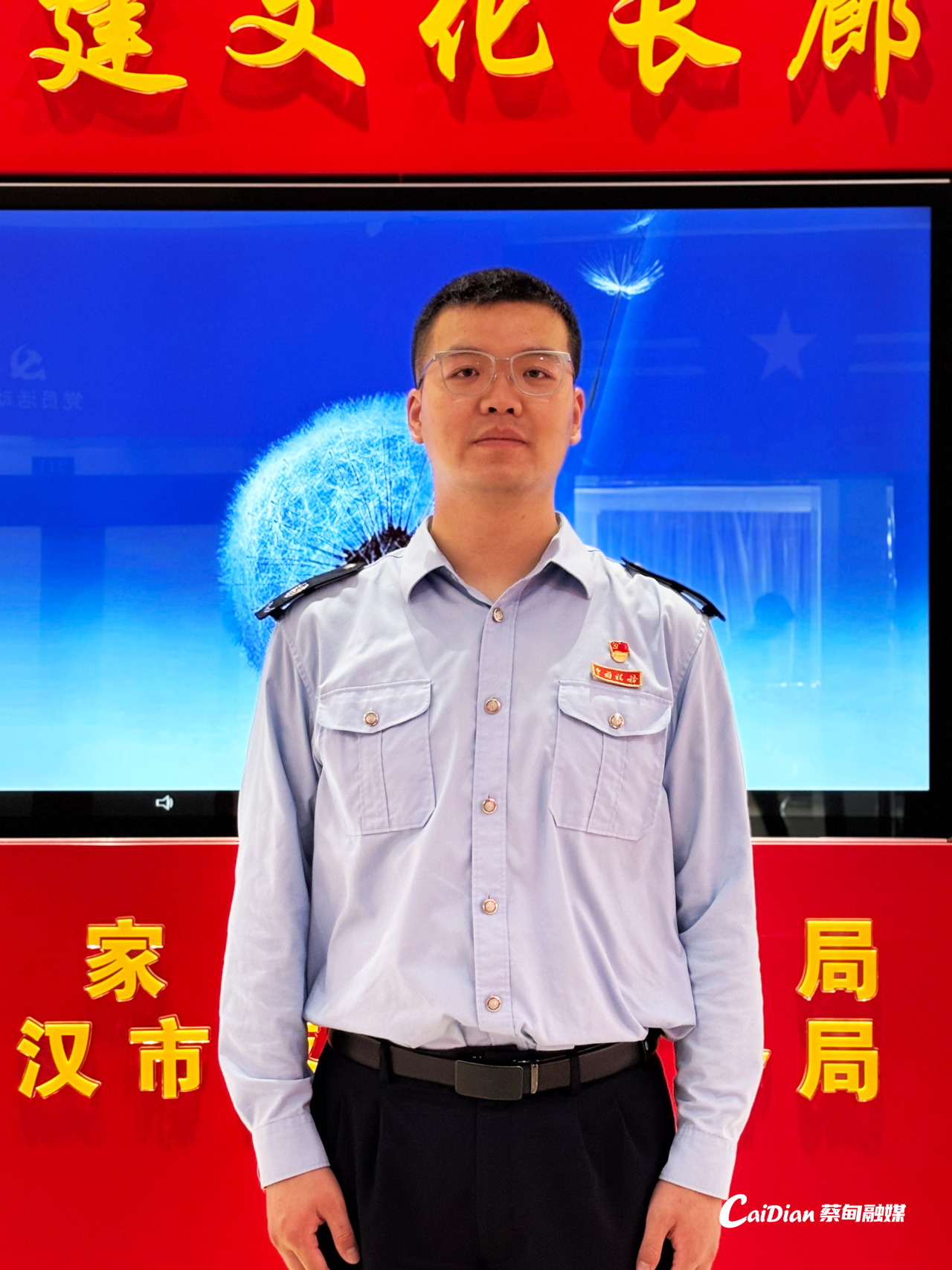 153810qi9i8z3bi8po3tei.jpg